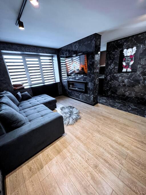Black Pearl Luxury Apartment Ventspils Kültér fotó